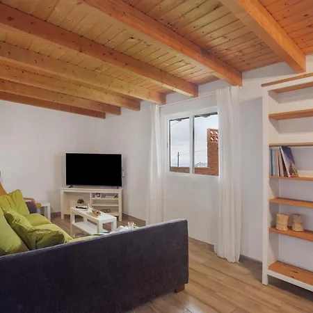 Feriehus Casa Haroldo - Private Pool - Sea & Mountain Views