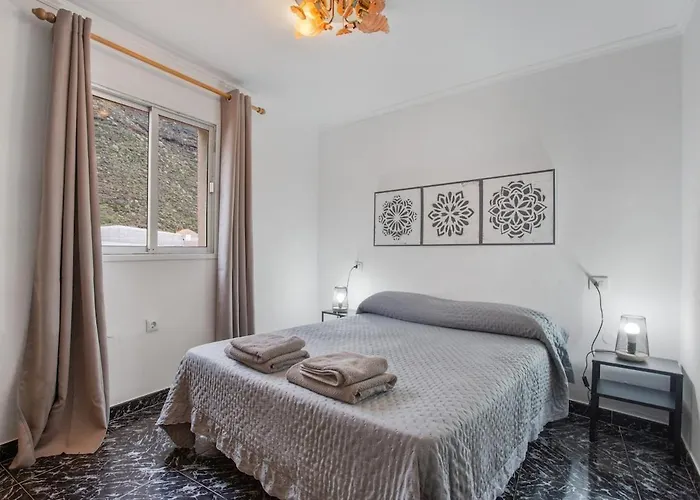 Дом отдыха Casa Haroldo - Private Pool - Sea & Mountain Views *