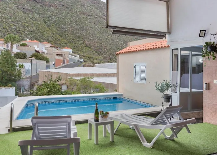 Casa Haroldo - Private Pool - Sea & Mountain Views Дом отдыха *